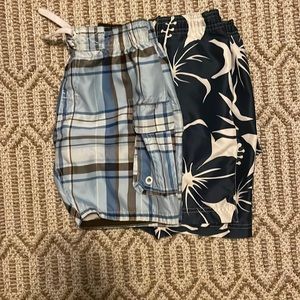 2 pair of boys swim trunks size 5/6
